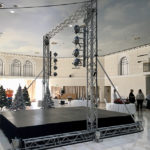Stagexpress Podestbühne 5x4m 0,6m Höhe Weihnachtsfeier Artistenbühne
