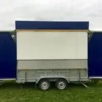 StageXpress Ministage Rueckansicht Geschlossen